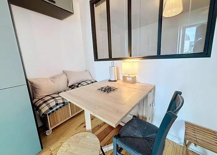 Renove, 1 Chambre, 300m De La Gare, Pres Du Centre De - Fr-1-361-479